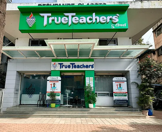 Classroom learning at Trueteachers best coaching institute in Nashik