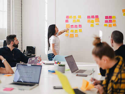 Trueteachers motivation and orientation sessions guiding IIT JEE aspirants and parents